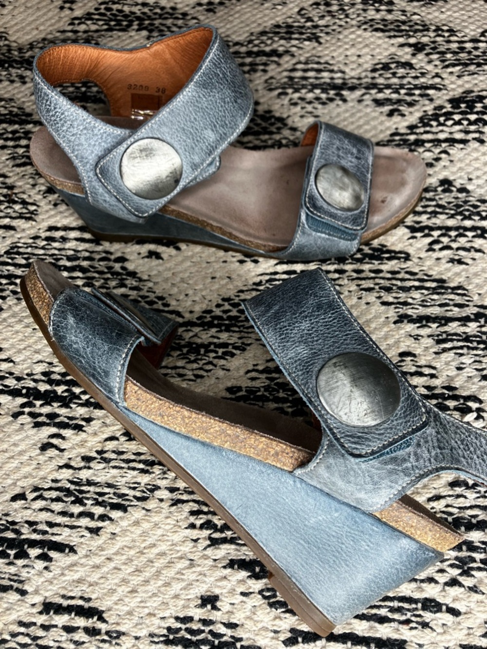 Taos Footwear Metallic Blue Leather Wedge Sandals
